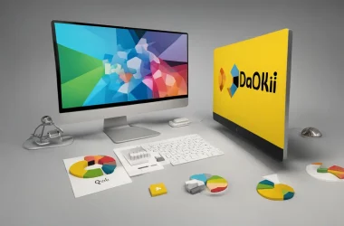 Tela de computador com gráficos de análise de dados e logotipos do Qlik e PowerBI em um escritório moderno.